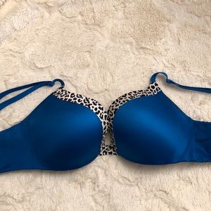 Victoria secret 34B